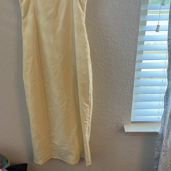 Camila coelho Aaliyah Midi Dress in Butter Yellow - Picture 10 of 12